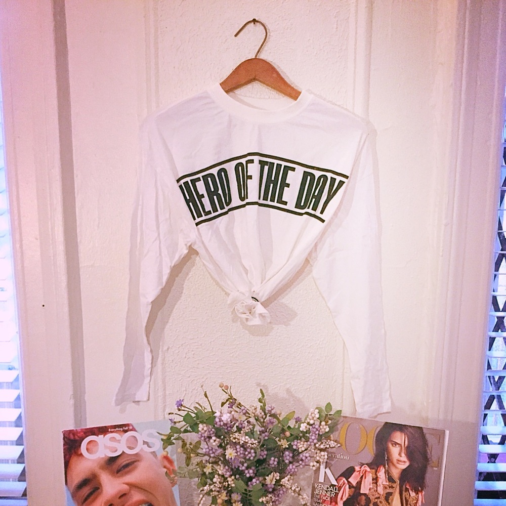 Forever 21 Long Sleeve Graphic Tee